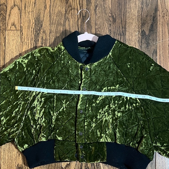 VINTAGE BETSEY JOHNSON QUILTED VELVET CROPPED BOMBER JACKET S M L OS - Picture 4 of 8